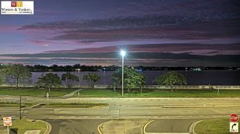 Weather camera view of Winter & Yonker P.A..