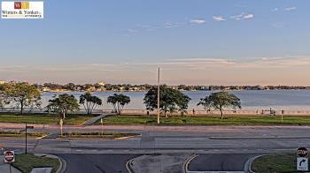 Weather camera view of Winter & Yonker P.A..