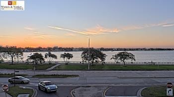 Weather camera view of Winter & Yonker P.A..