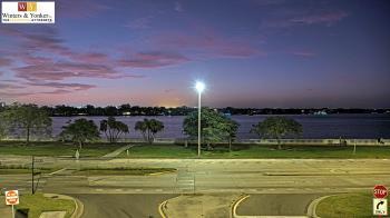 Weather camera view of Winter & Yonker P.A..