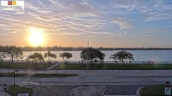 Weather camera view of Winter & Yonker P.A..