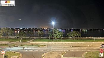 Weather camera view of Winter & Yonker P.A..