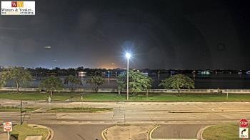 Weather camera view of Winter & Yonker P.A..