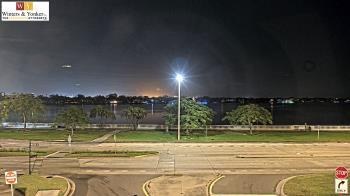 Weather camera view of Winter & Yonker P.A..