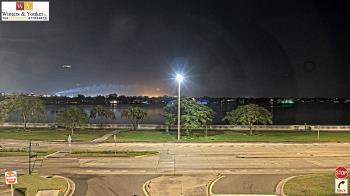 Weather camera view of Winter & Yonker P.A..