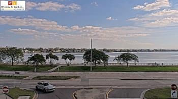 Weather camera view of Winter & Yonker P.A..