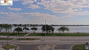 Weather camera view of Winter & Yonker P.A..