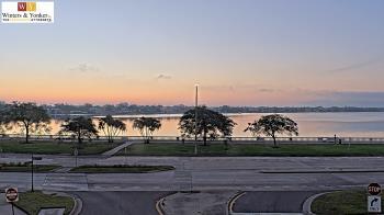 Weather camera view of Winter & Yonker P.A..