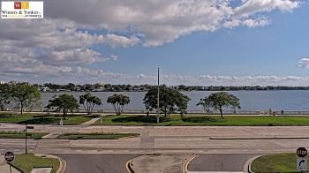 Weather camera view of Winter & Yonker P.A..