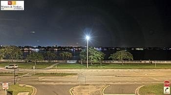 Weather camera view of Winter & Yonker P.A..