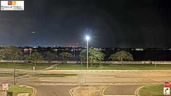 Weather camera view of Winter & Yonker P.A..