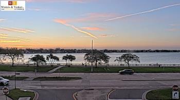 Weather camera view of Winter & Yonker P.A..