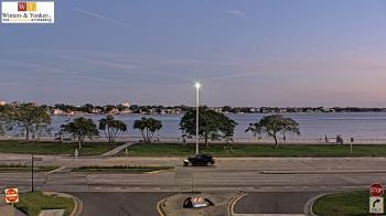 Weather camera view of Winter & Yonker P.A..