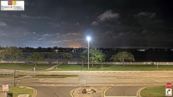 Weather camera view of Winter & Yonker P.A..