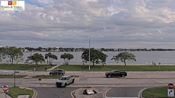 Weather camera view of Winter & Yonker P.A..