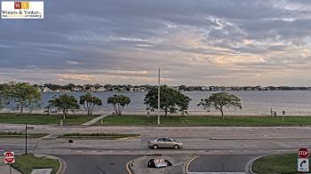 Weather camera view of Winter & Yonker P.A..