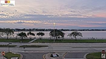 Weather camera view of Winter & Yonker P.A..