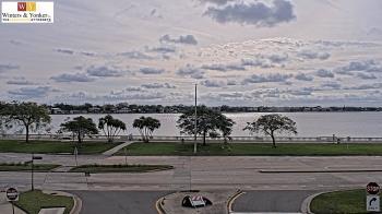 Weather camera view of Winter & Yonker P.A..