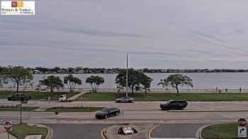 Weather camera view of Winter & Yonker P.A..