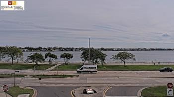 Weather camera view of Winter & Yonker P.A..