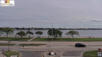 Weather camera view of Winter & Yonker P.A..