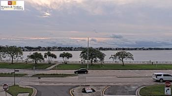 Weather camera view of Winter & Yonker P.A..