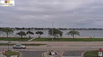 Weather camera view of Winter & Yonker P.A..