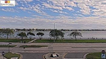 Weather camera view of Winter & Yonker P.A..