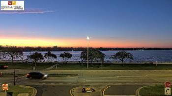 Weather camera view of Winter & Yonker P.A..