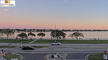 Weather camera view of Winter & Yonker P.A..