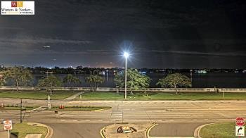 Weather camera view of Winter & Yonker P.A..