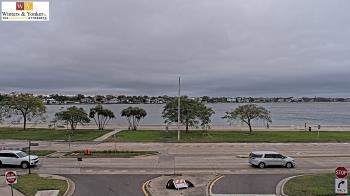 Weather camera view of Winter & Yonker P.A..