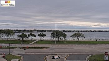 Weather camera view of Winter & Yonker P.A..