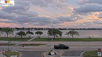 Weather camera view of Winter & Yonker P.A..