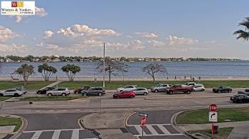 Weather camera view of Winter & Yonker P.A..