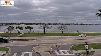 Weather camera view of Winter & Yonker P.A..