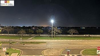 Weather camera view of Winter & Yonker P.A..