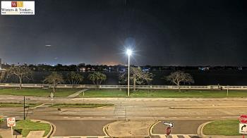 Weather camera view of Winter & Yonker P.A..