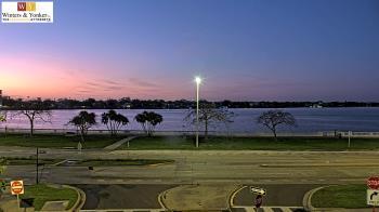 Weather camera view of Winter & Yonker P.A..