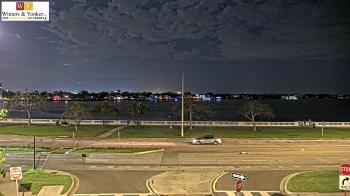 Weather camera view of Winter & Yonker P.A..