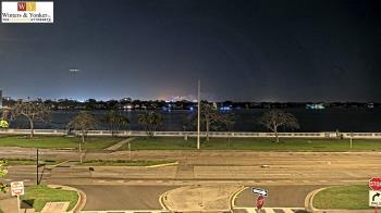 Weather camera view of Winter & Yonker P.A..