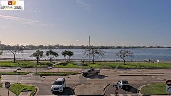 Weather camera view of Winter & Yonker P.A..