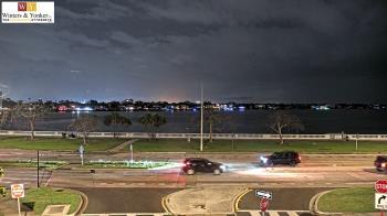 Weather camera view of Winter & Yonker P.A..