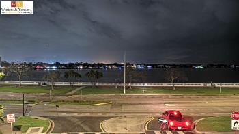 Weather camera view of Winter & Yonker P.A..