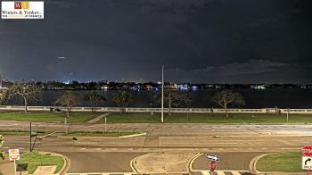 Weather camera view of Winter & Yonker P.A..