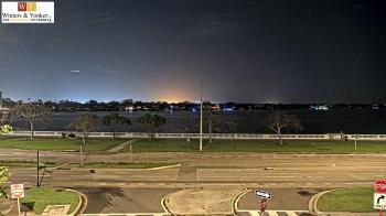 Weather camera view of Winter & Yonker P.A..