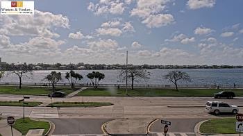 Weather camera view of Winter & Yonker P.A..