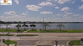 Weather camera view of Winter & Yonker P.A..