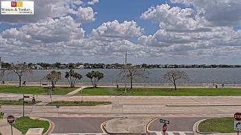 Weather camera view of Winter & Yonker P.A..