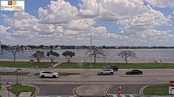 Weather camera view of Winter & Yonker P.A..